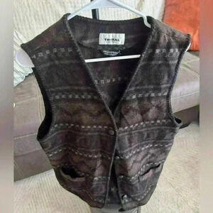Men’s vintage tribal vest